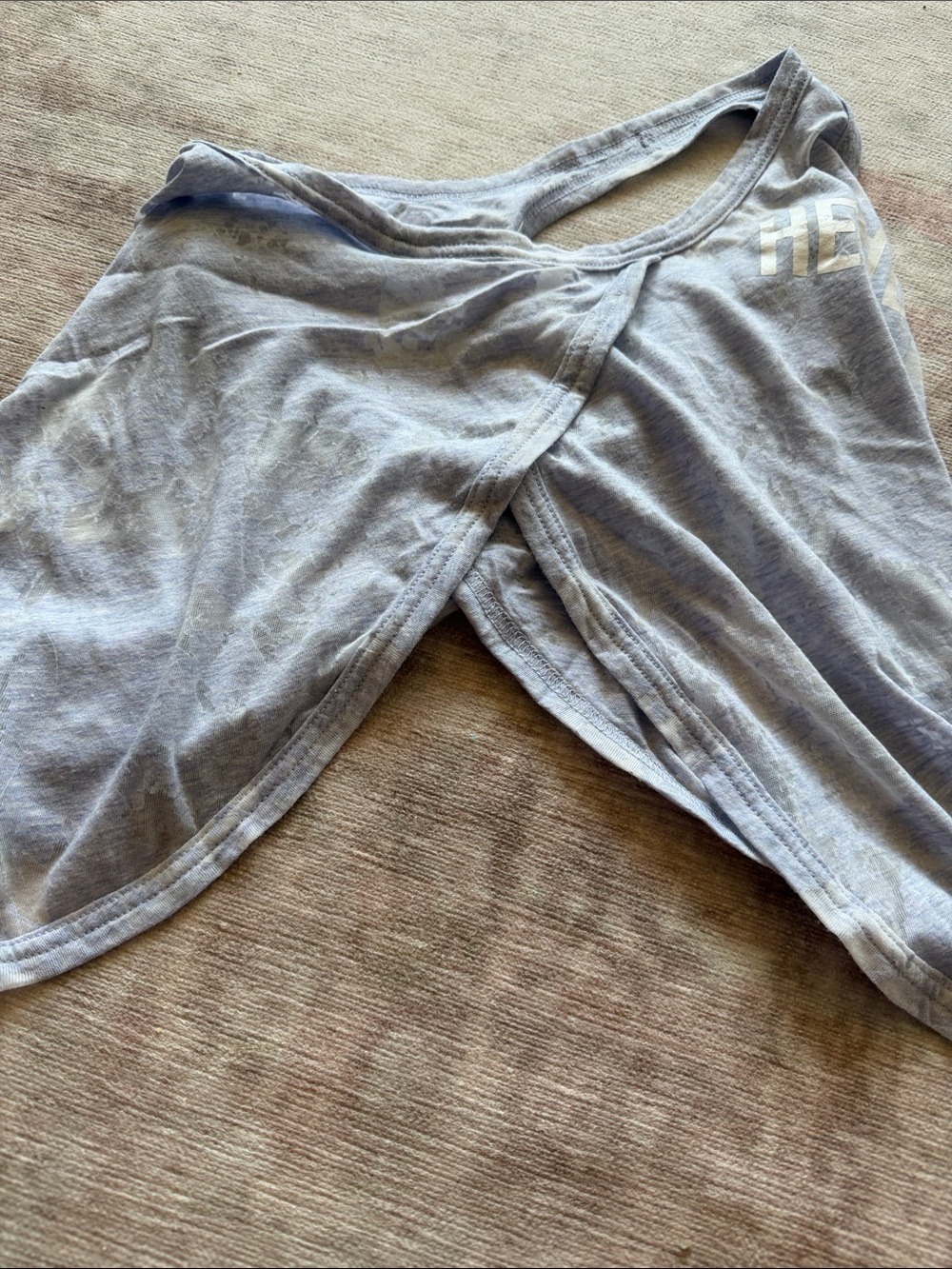 Alo Yoga Headstand Tank Lavender Small - Picture 6 of 6